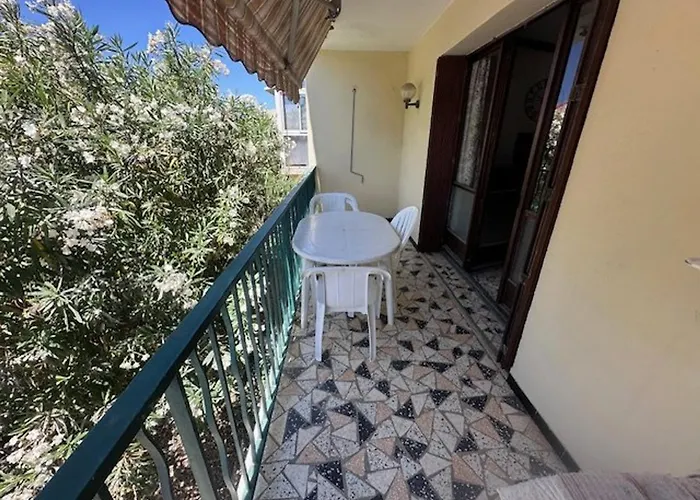 Spacieux 3 Pieces, Terrasse Et Parking Prive, 7 Couchages - Fr-1-731-148