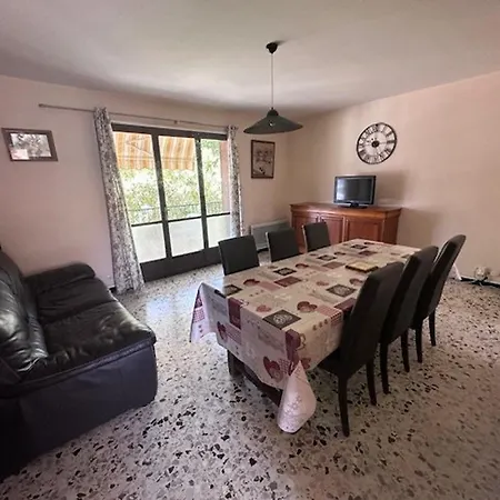 Spacieux 3 Pieces, Terrasse Et Parking Prive, 7 Couchages - Fr-1-731-148 *