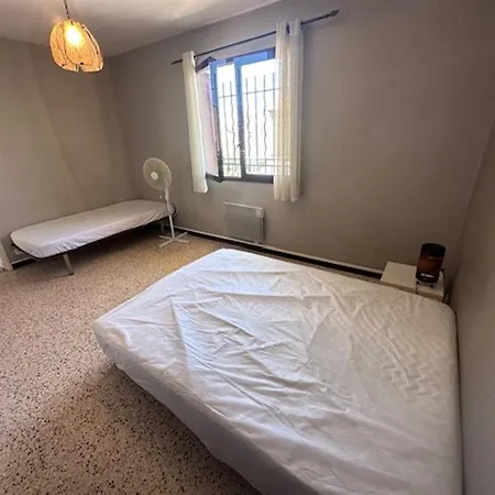 Apartmán Spacieux 3 Pieces, Terrasse Et Parking Prive, 7 Couchages - Fr-1-731-148 Le Grau-du-Roi